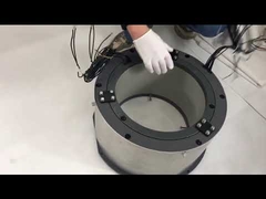 Cincin slip poros berongga besar dengan lubang 300 mm.